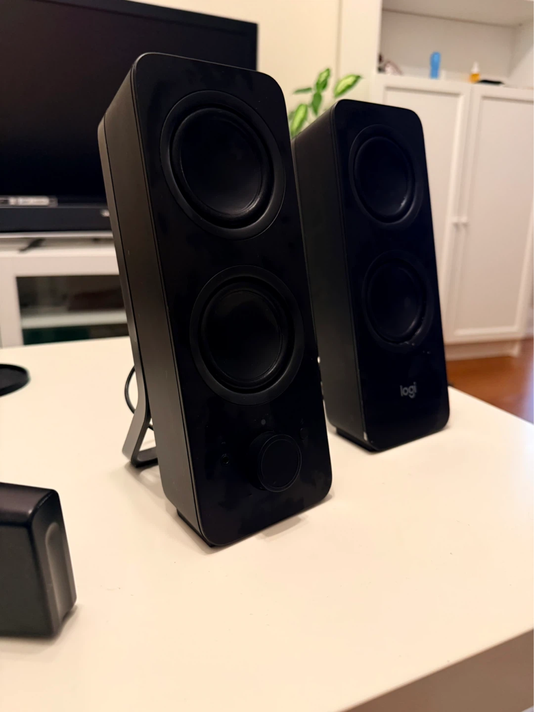 Logitech Z207 Bluetooth Speakers - Black - photo 3