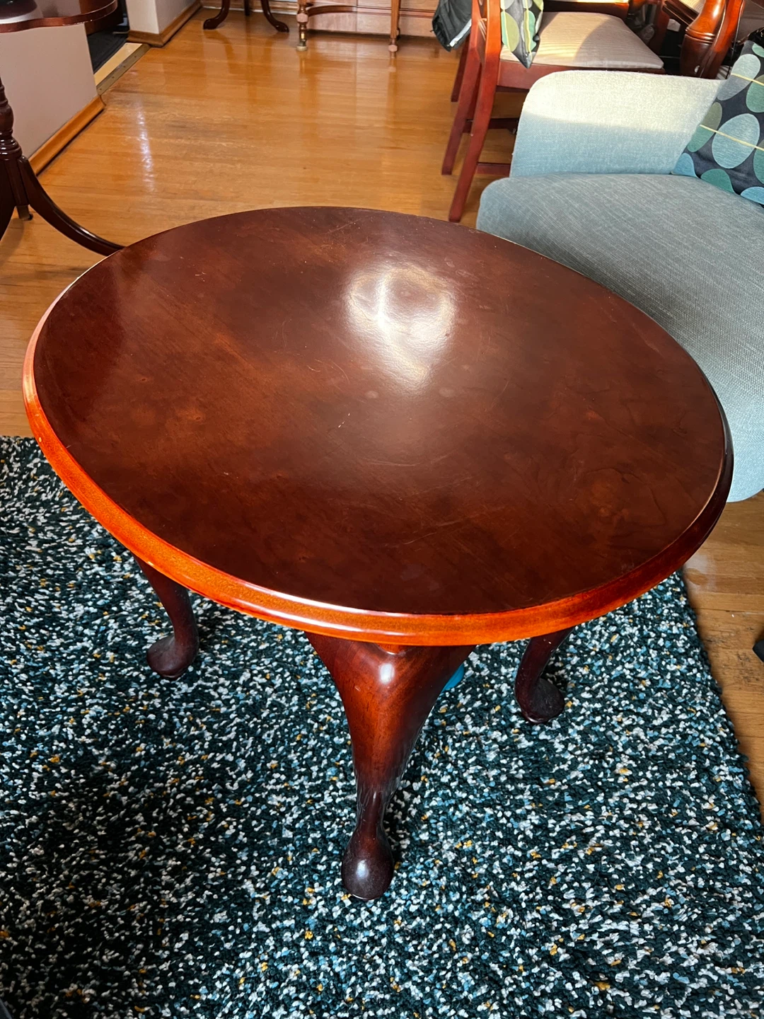 2 Bombay Company Accent Tables –  Classic Queen Anne Style