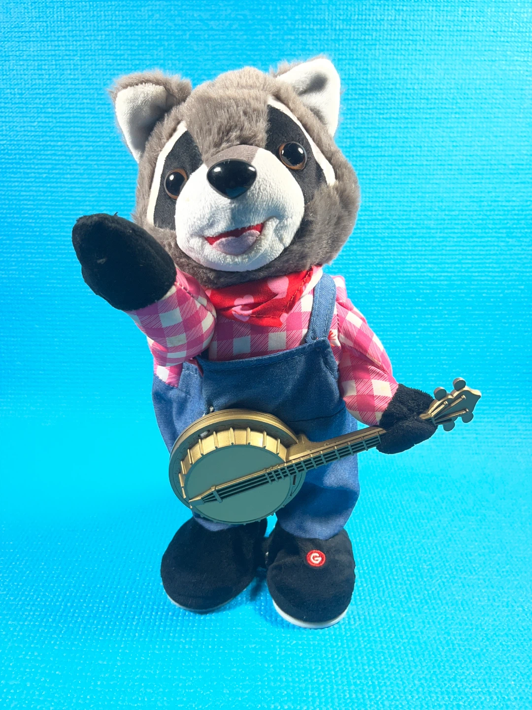 Plush Raccoon with Banjo Toy plays music
