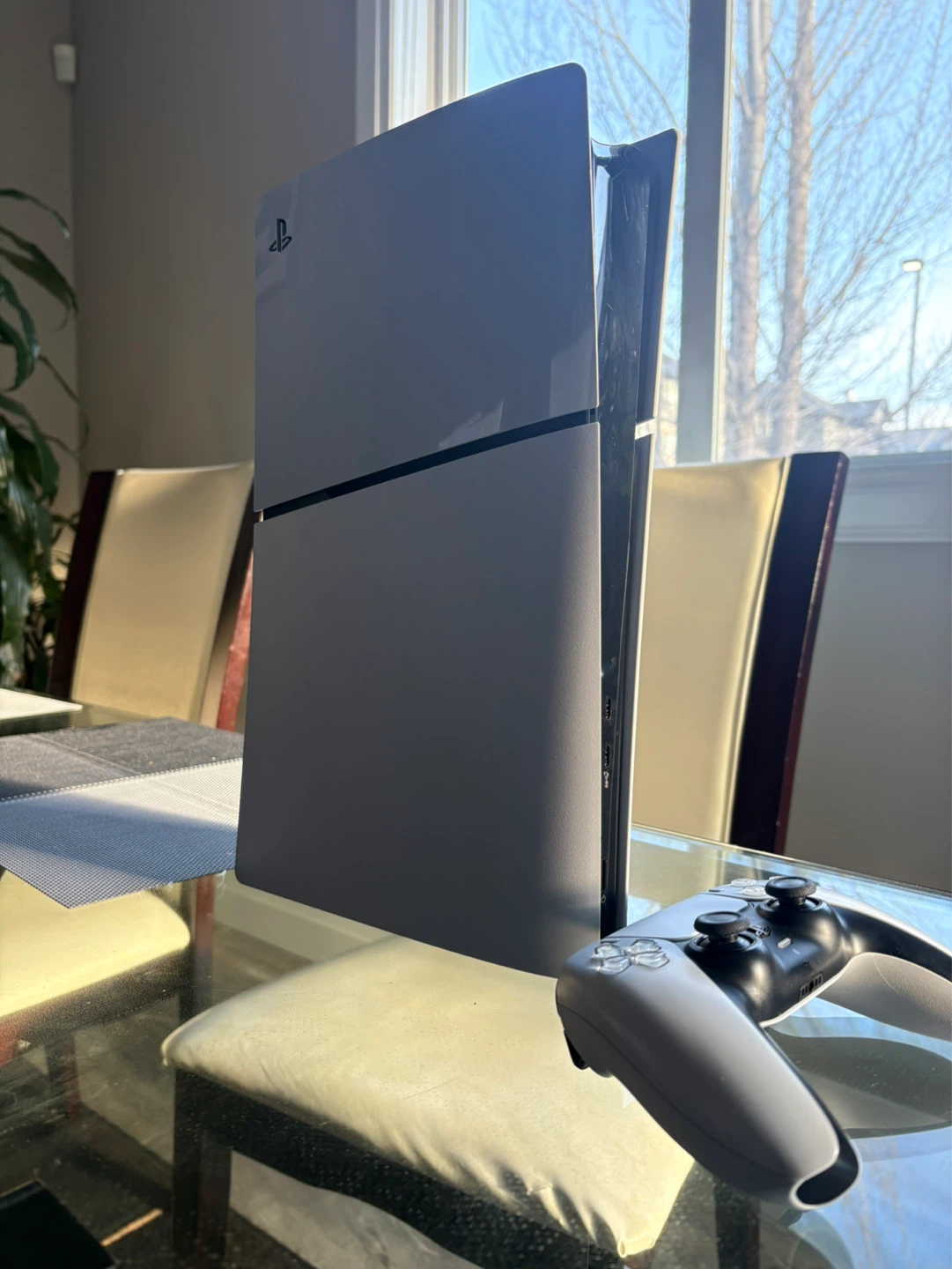 PS5 Slim Console with Controller – Like New – Selling Fast! - photo 2
