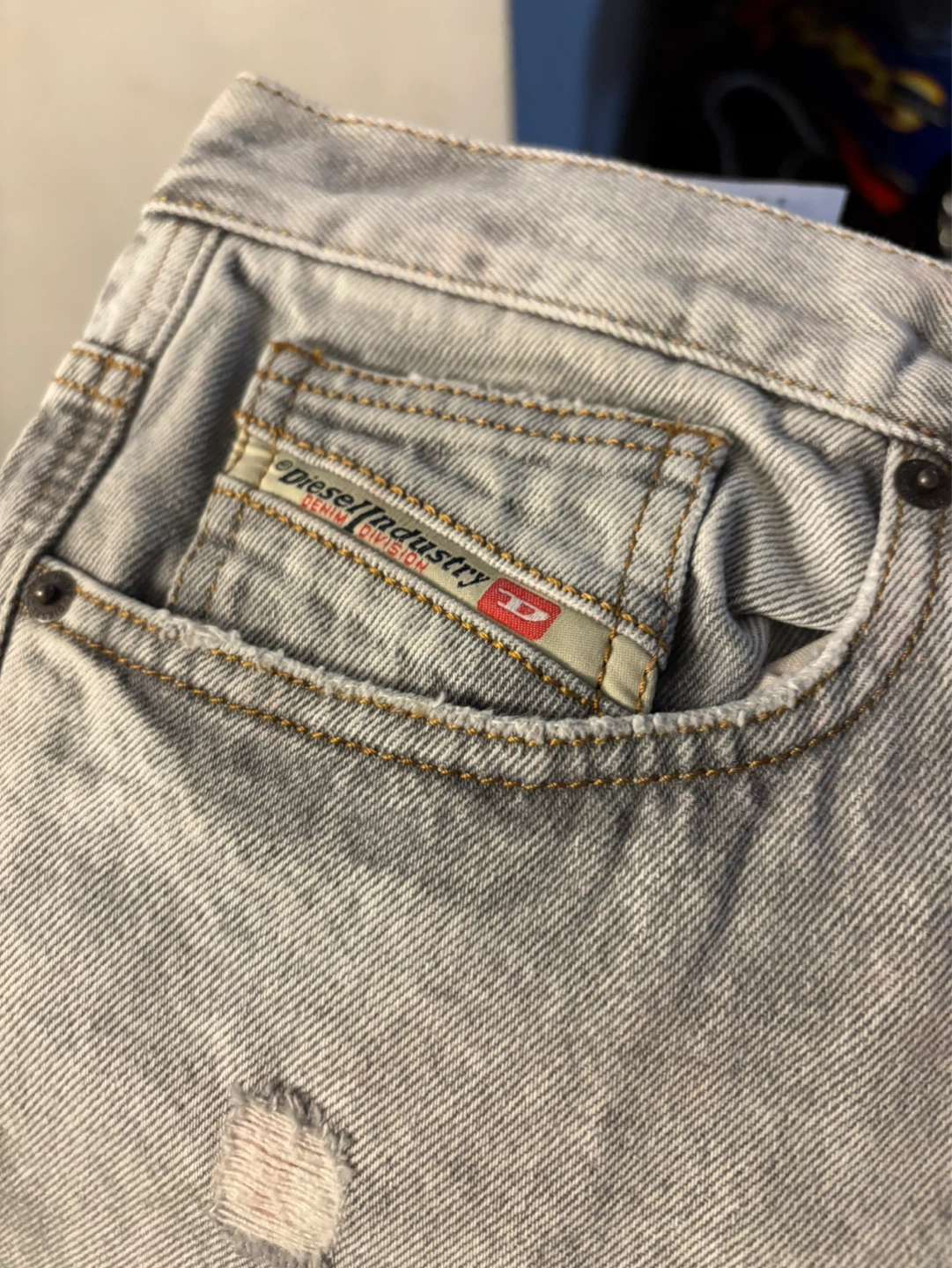 Diesel Industry Men's Grey Distressed Jeans L.30 Trouser - photo 3