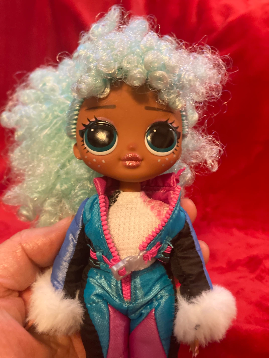 LOL Surprise OMG Winter Disco Doll