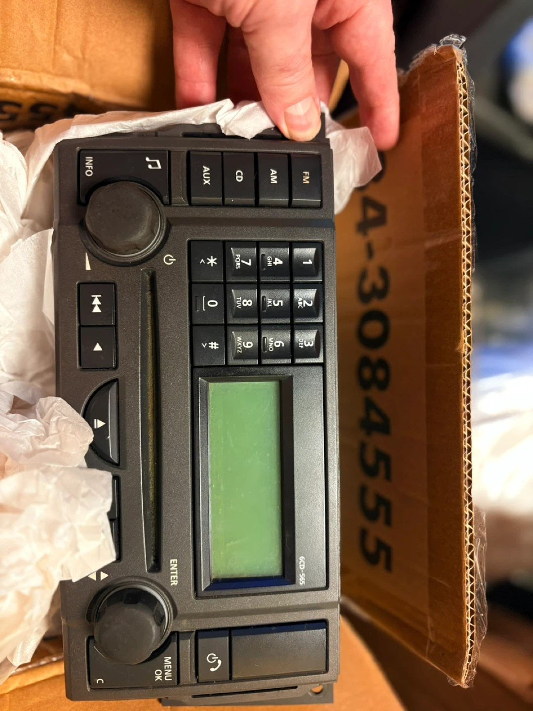 Land Rover Radio and Integrated Transfer Case Module
