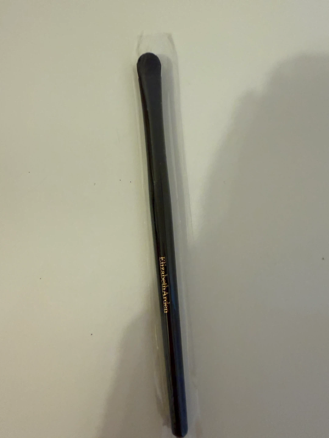 Elizabeth Arden Eyeshadow Brush - photo 3