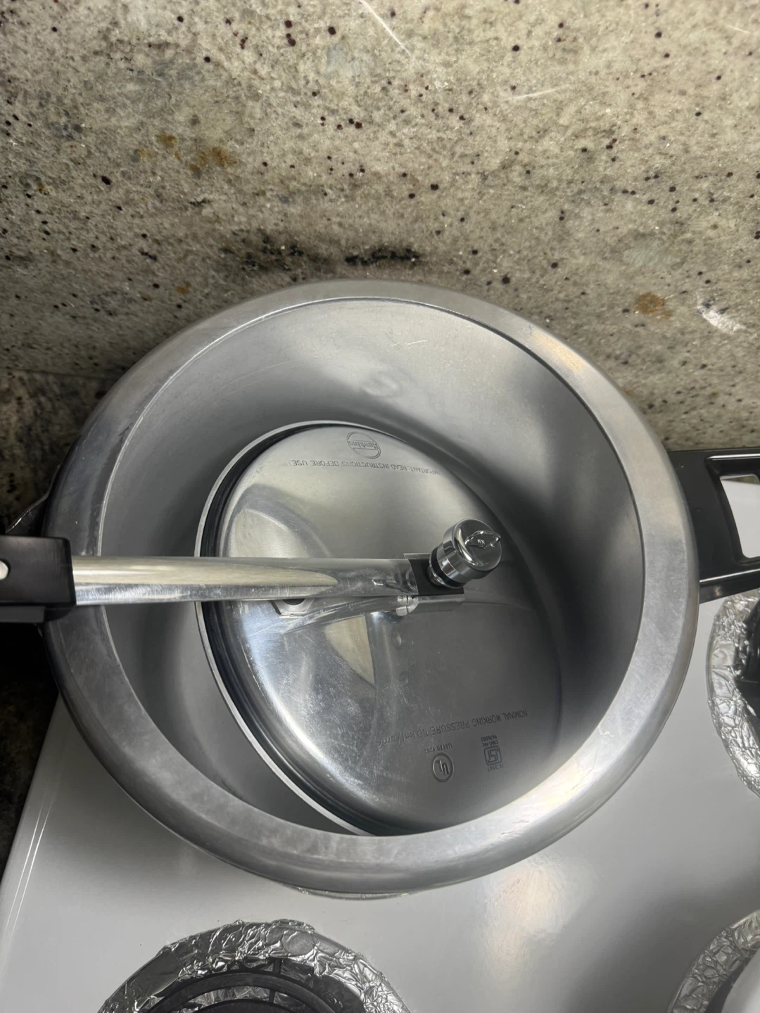 Aluminum Pressure Cooker - photo 2