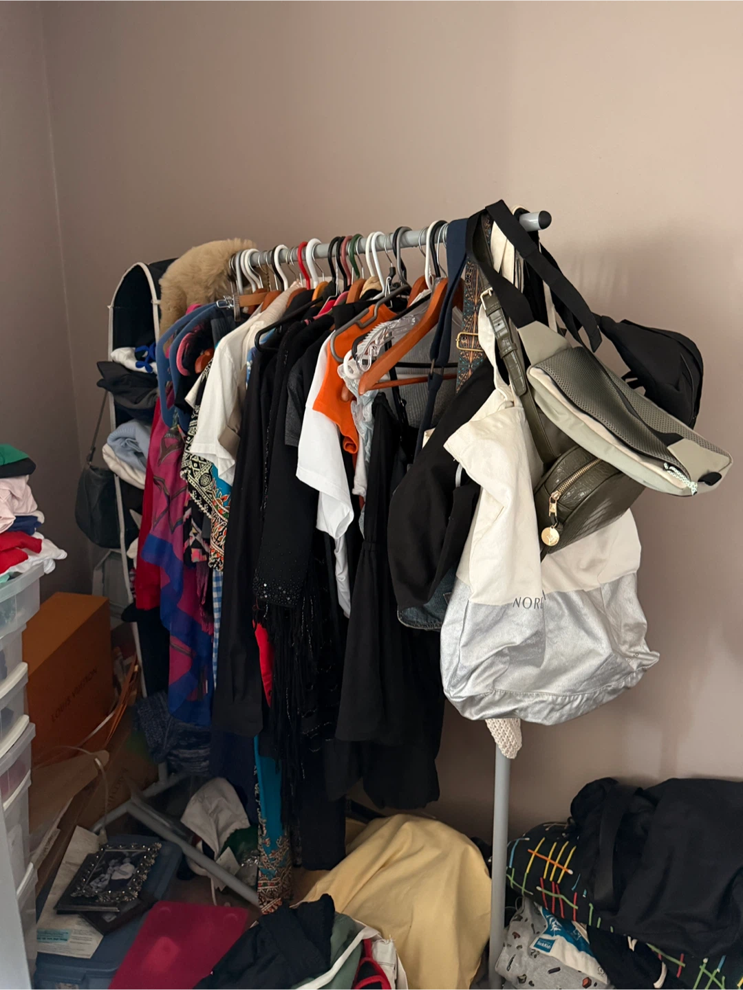 Grey Metal Garment/Clothing Rack with Wheels - photo 2