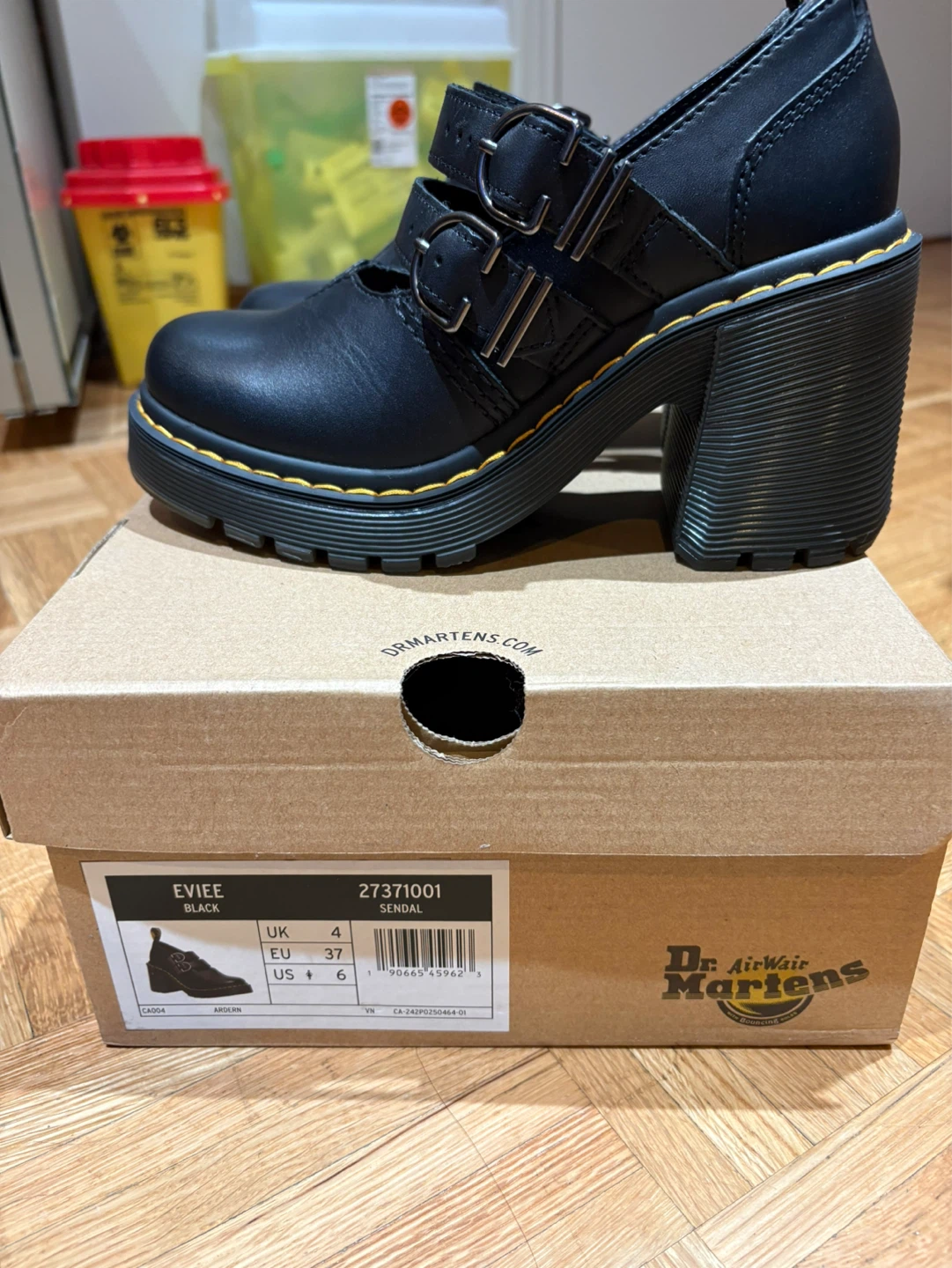 Dr. Martens Eviee Black Leather Platform Heels Size 6 - photo 3