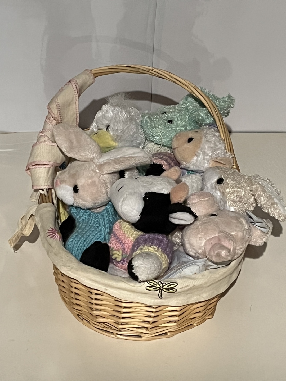 Easter Bunny Blow Mold & Basket of Stuffed Animal - photo 3