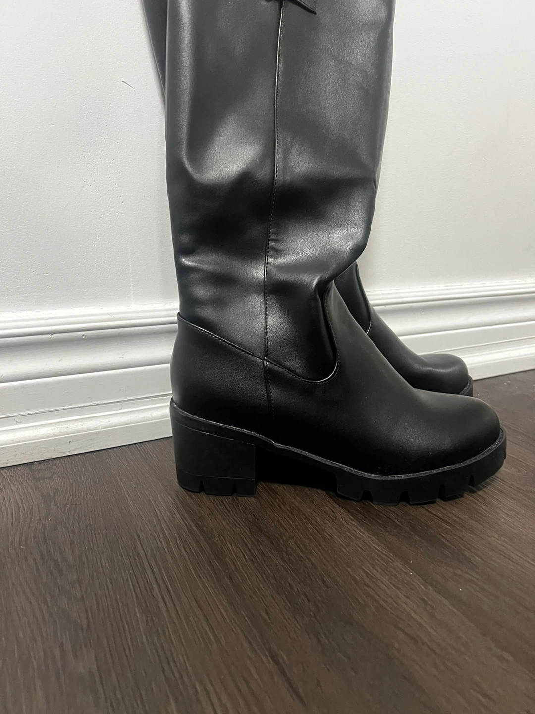 Black Faux Leather Knee-High Boots size 8.5 - photo 3