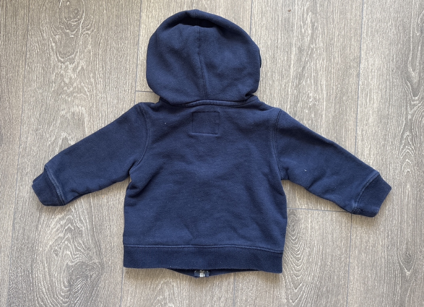Baby OshKosh Hoodie (12m) - photo 2