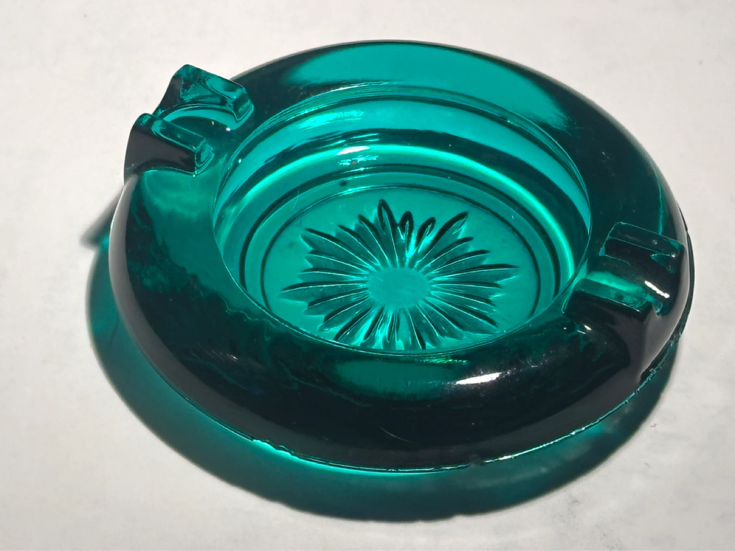Small Mid Century Aqua Blue Glass Ashtray - photo 3
