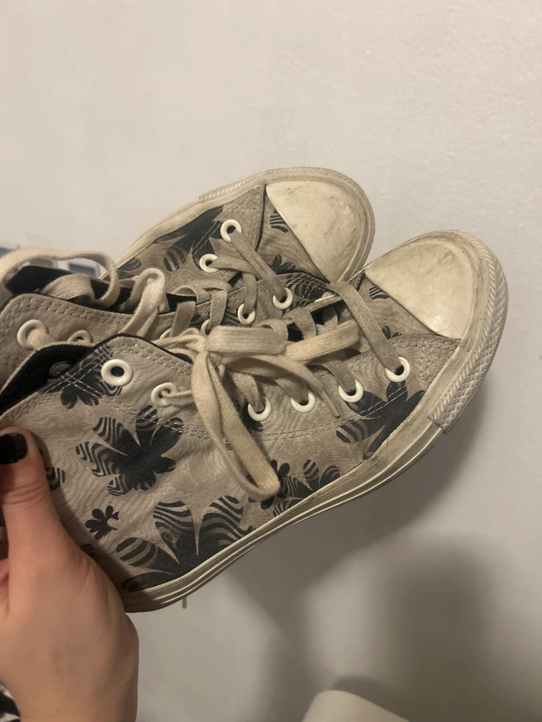 Converse All Star Chuck Taylor Sneakers