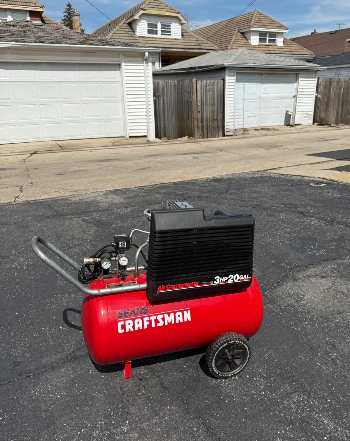 Craftsman 3 HP 20 Gallon Air Compressor $150.00 or best offer. - photo 2
