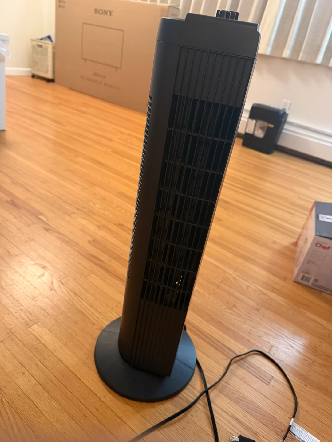 Black Tower Fan - photo 2