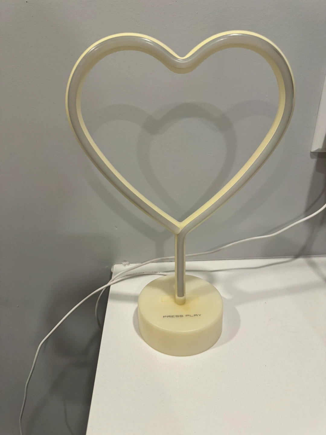 Heart Shaped Neon Light - photo 3