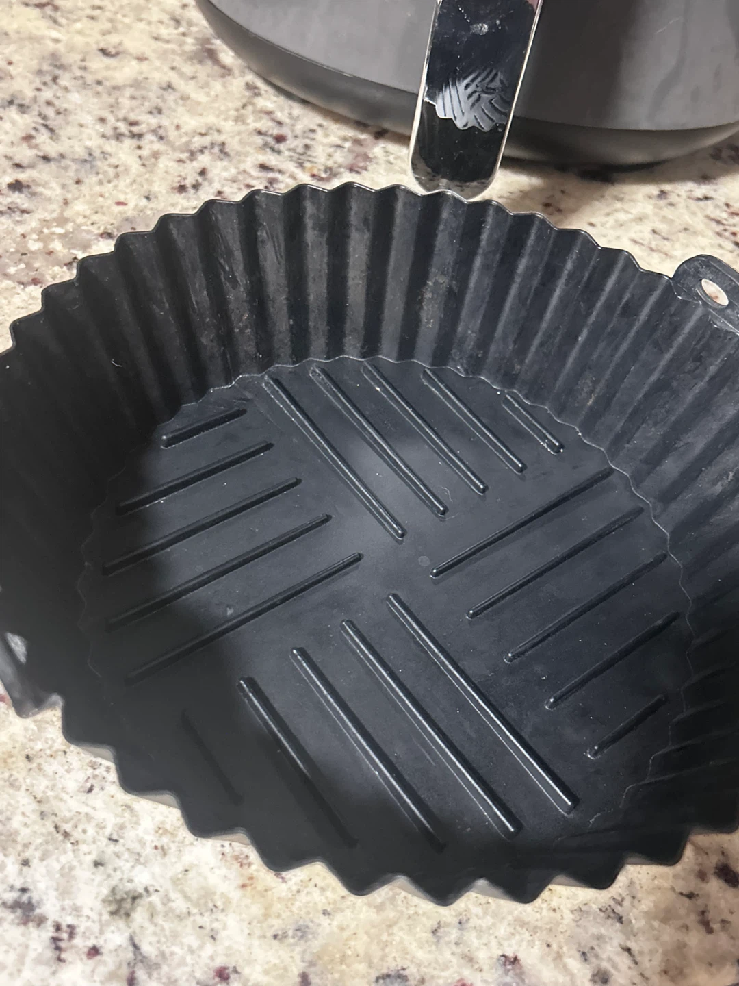 Ninja Air Fryer with Silicone Liner - photo 3
