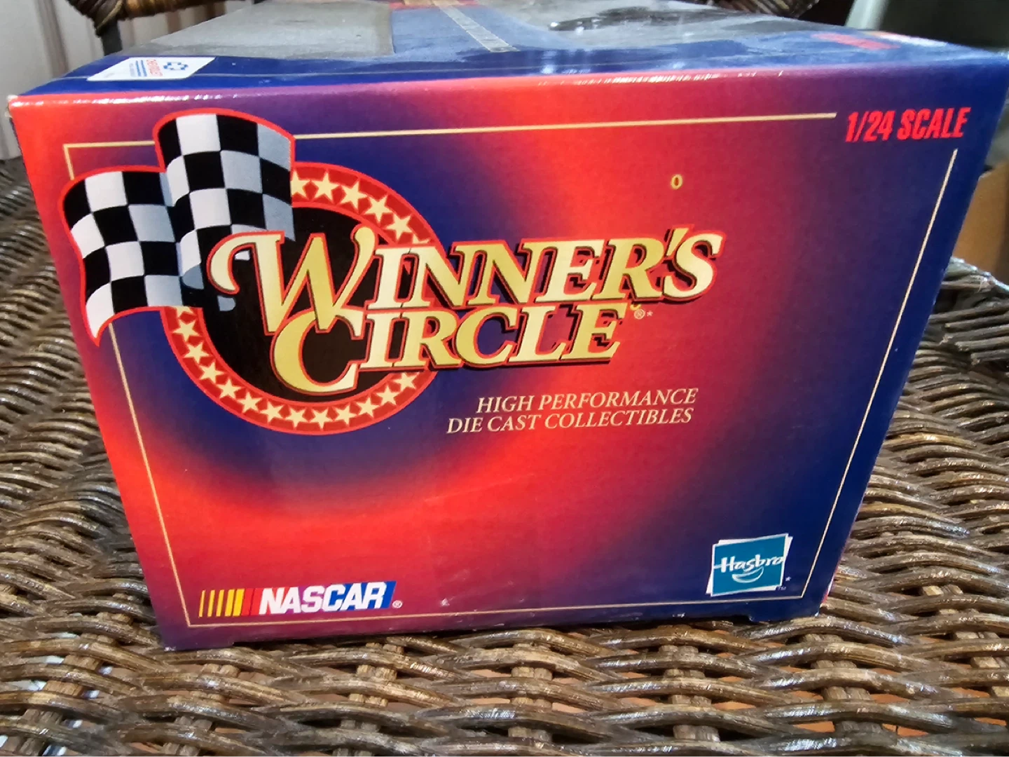 Winner's Circle 1/24 Scale Dale Earnhardt #3 Die Cast Car - photo 2