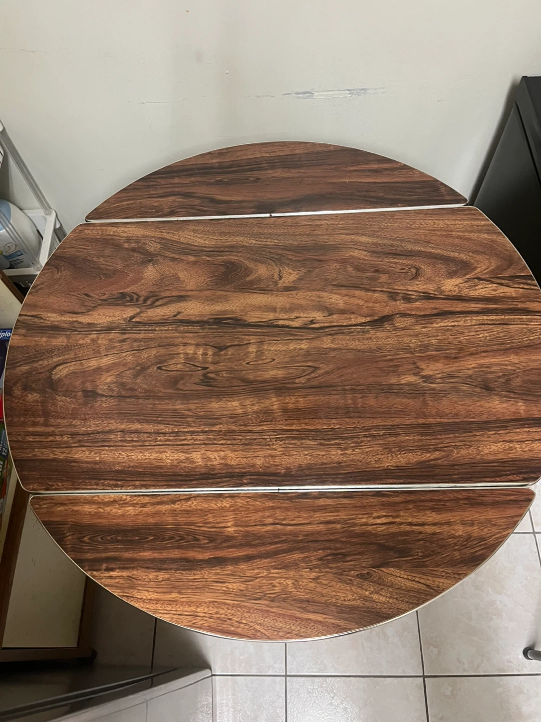 Extendable Dining Table