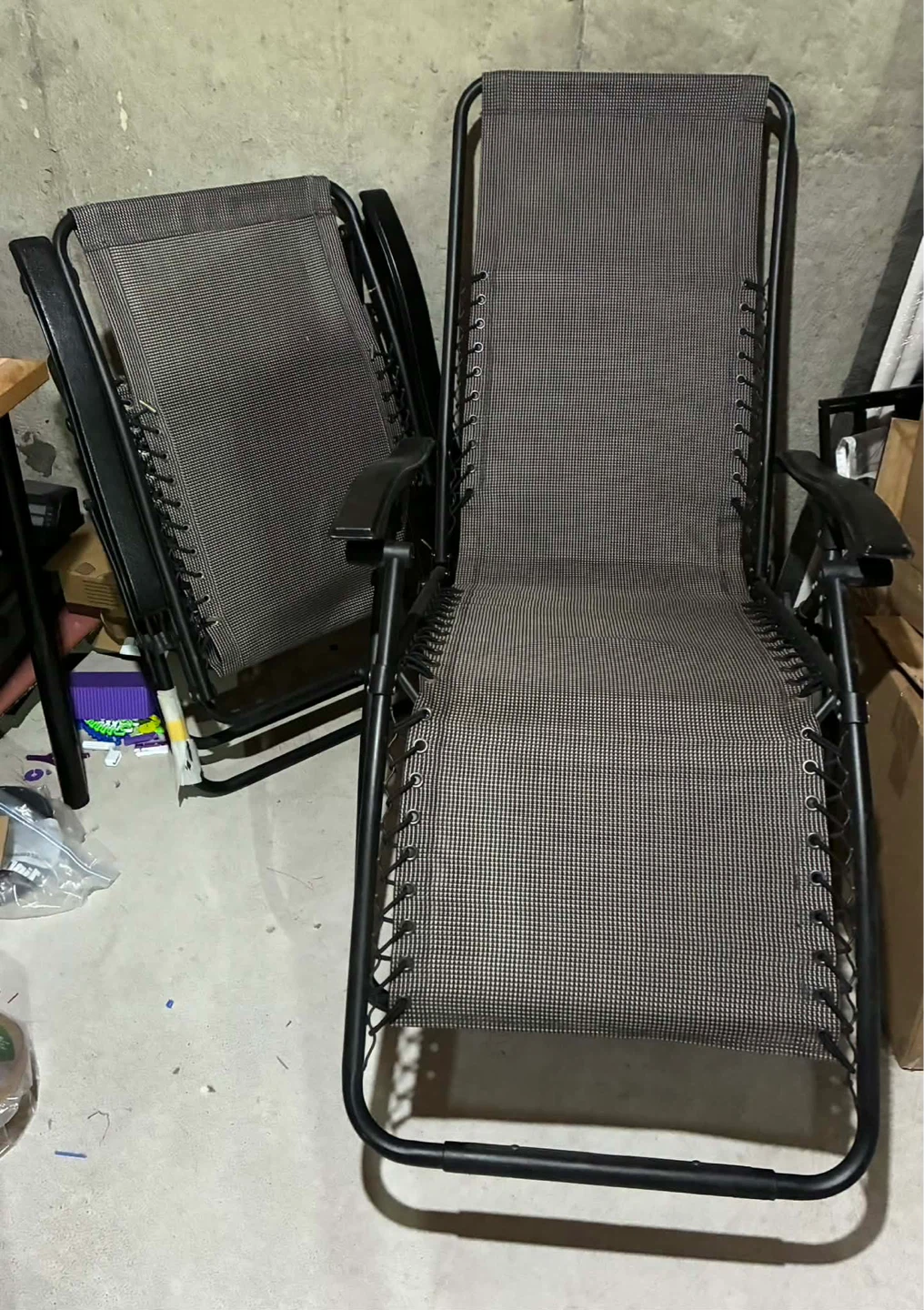 Set of 2 Black Zero Gravity Chairs