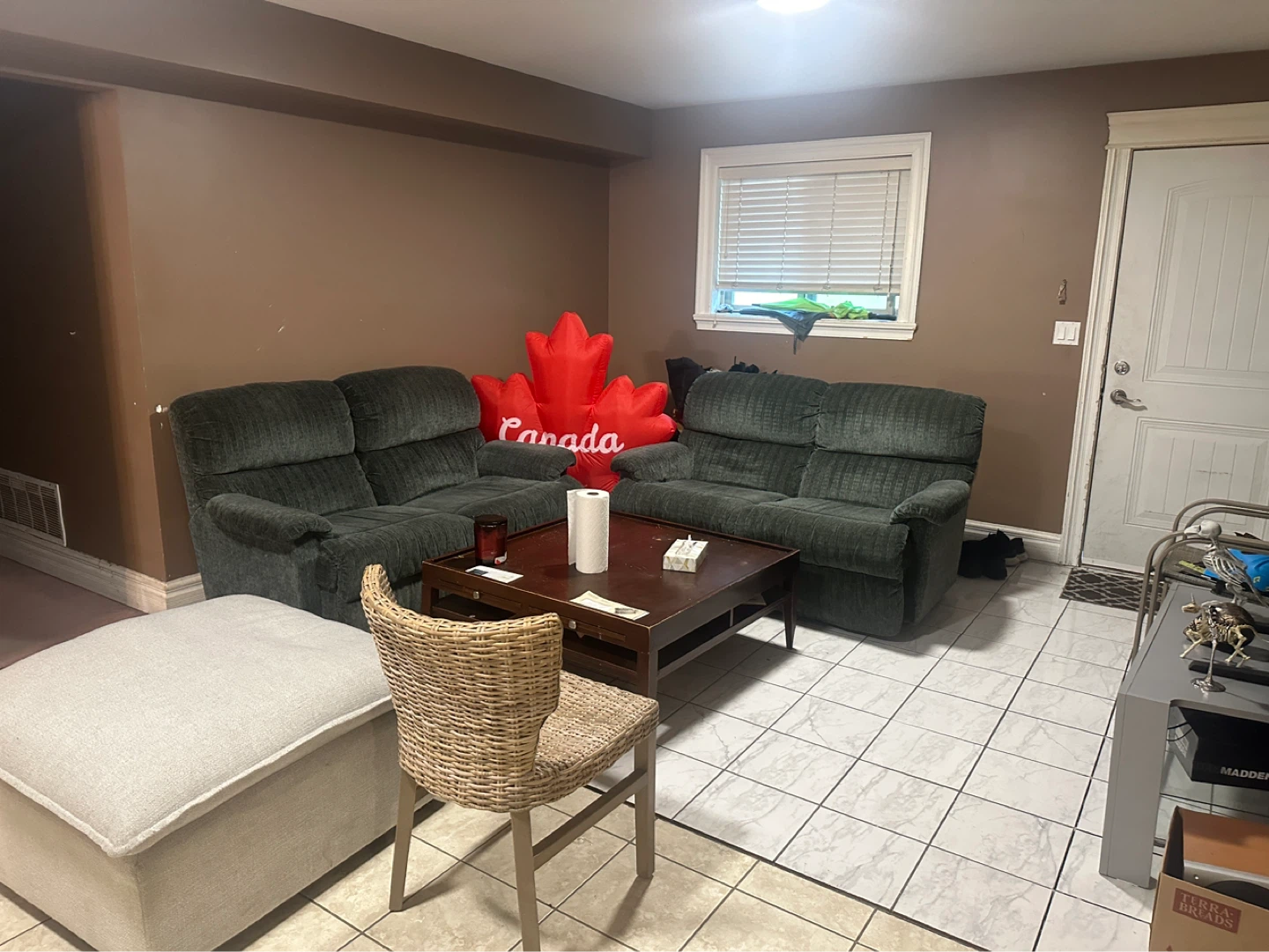 Brand new sofa set of 2