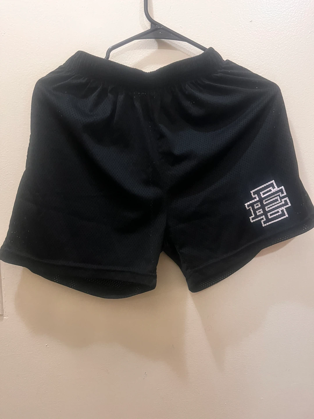 EE Basic Mesh Shorts Black