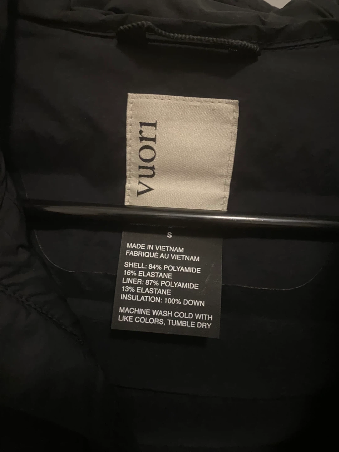 Vuori Black Puffer Jacket - Size S - photo 2