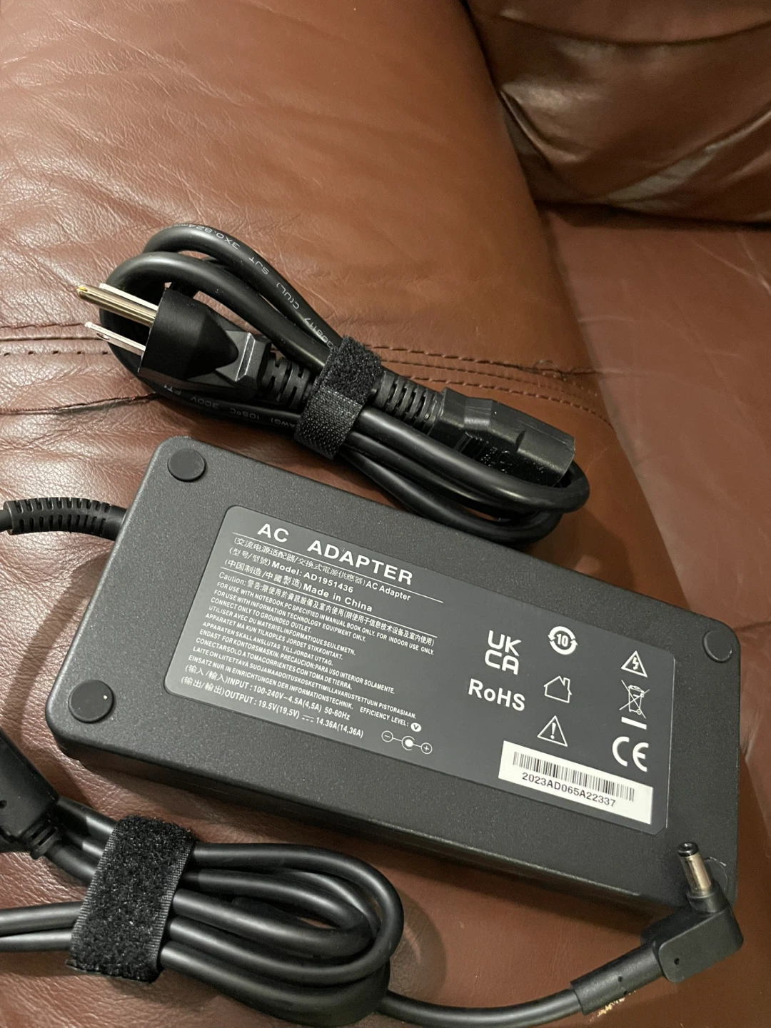 AC Adapter Charger for Laptops 19.5V 4.62A - photo 2