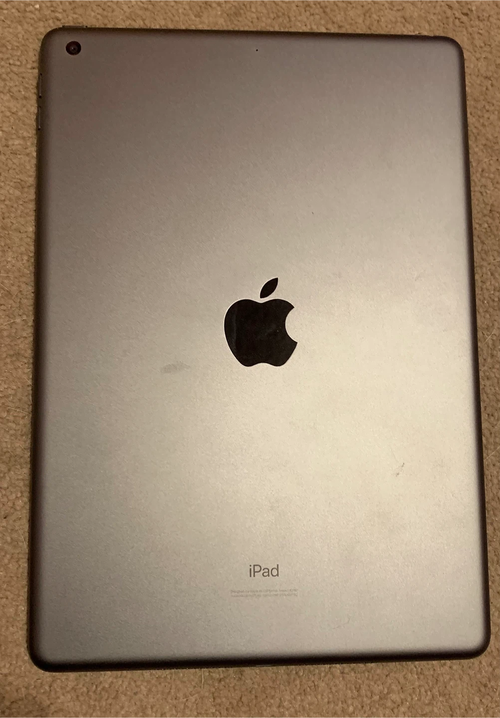 Apple iPad 7th Gen - photo 2