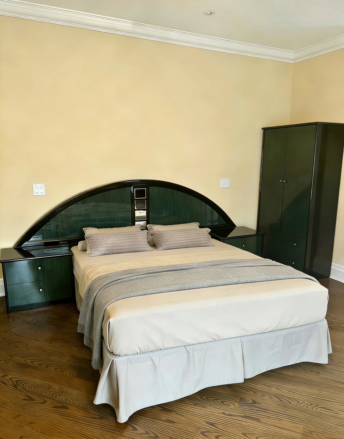 Dark Green Wardrobe 5 pieces Queen size Bedroom Set - photo 2