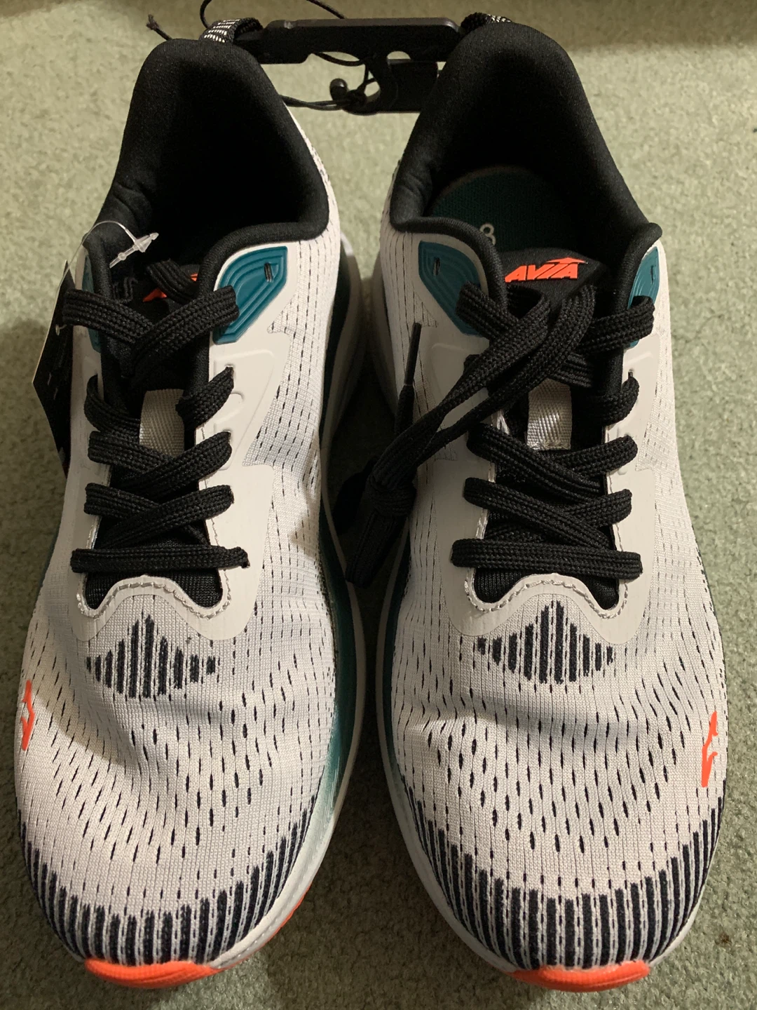 Avia shoes brand new