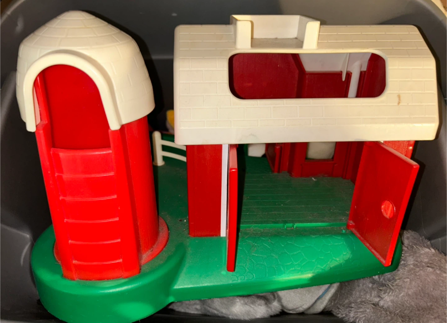 Little Tikes Zoo Barn Playset - photo 2
