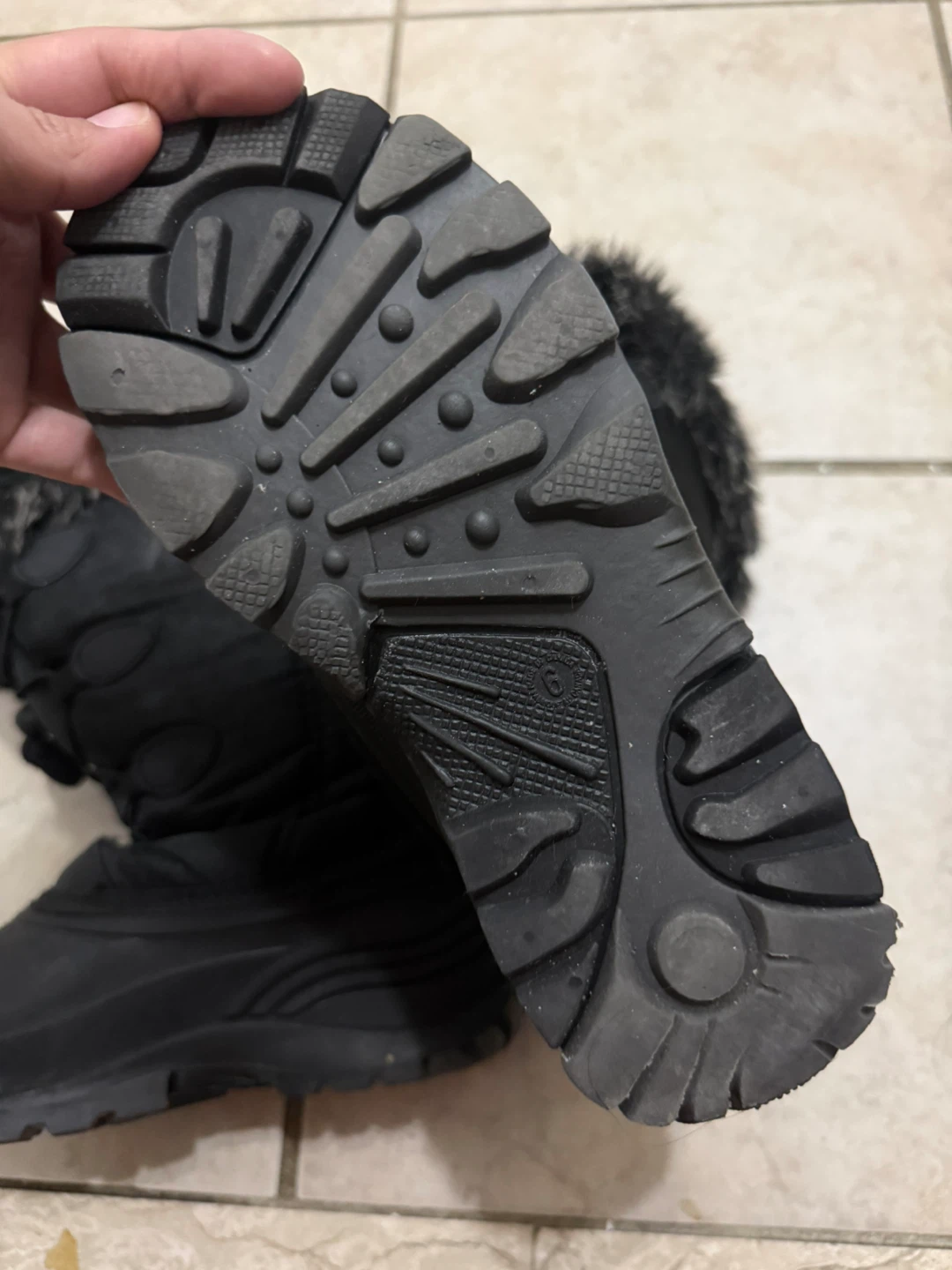 Kamik Black Faux Fur Lined Snow Boots - photo 4