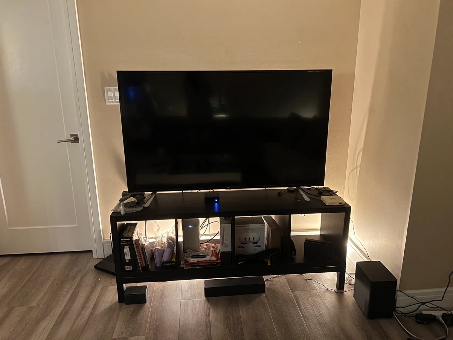 IKEA TV Stand / Console - photo 2