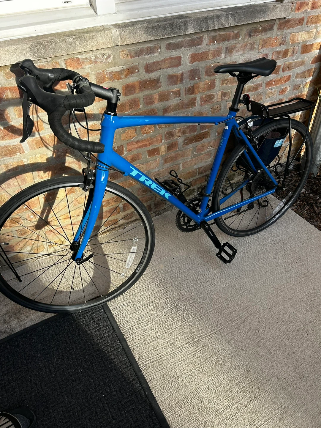 Trek Domane AL 2 Road Bike - Blue - photo 2