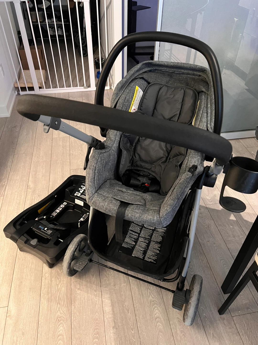 Evenflo Stroller Travel System with Car Seat - photo 4