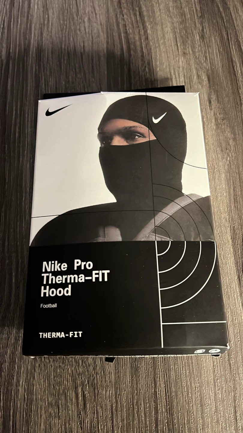 Nike Pro Therma-FIT Hood *NOT USED*