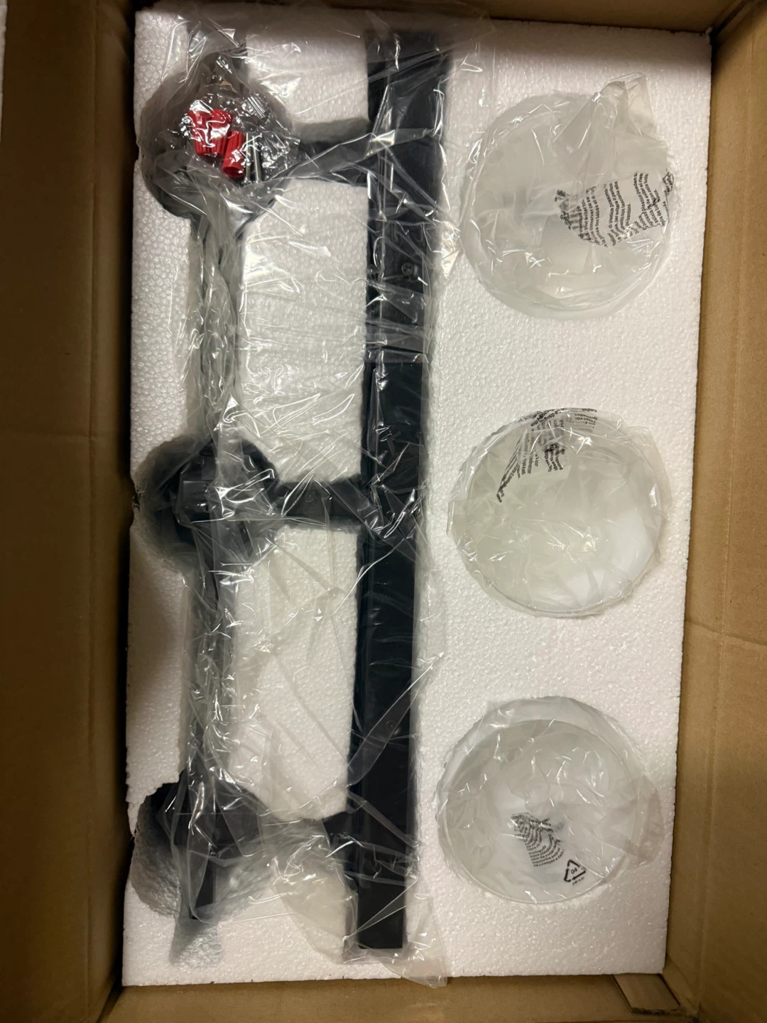 Sealed!3-Light Modern Light Fixture - Black - photo 4