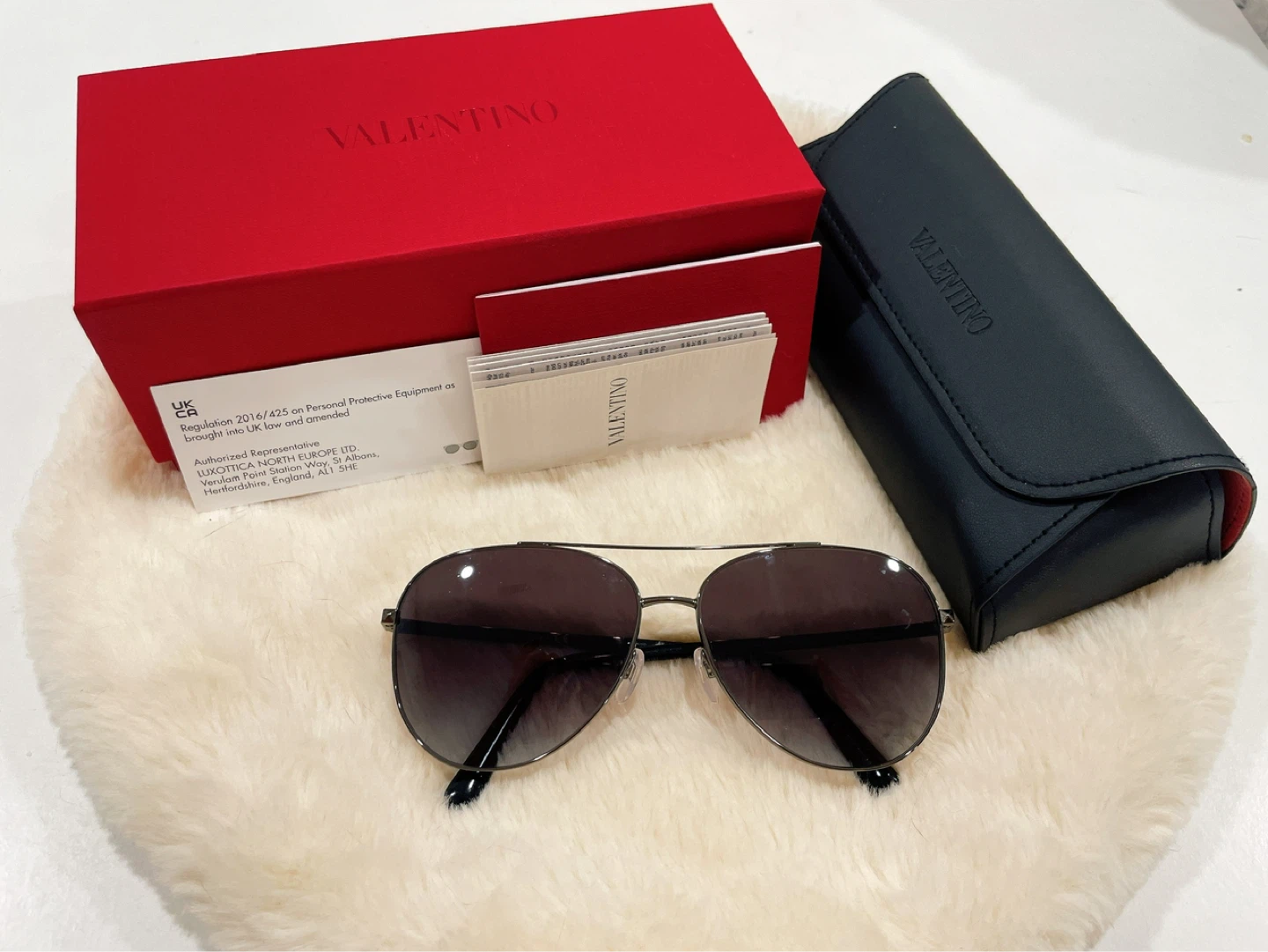 Valentino Aviator Sunglasses with Case and Box - photo 2