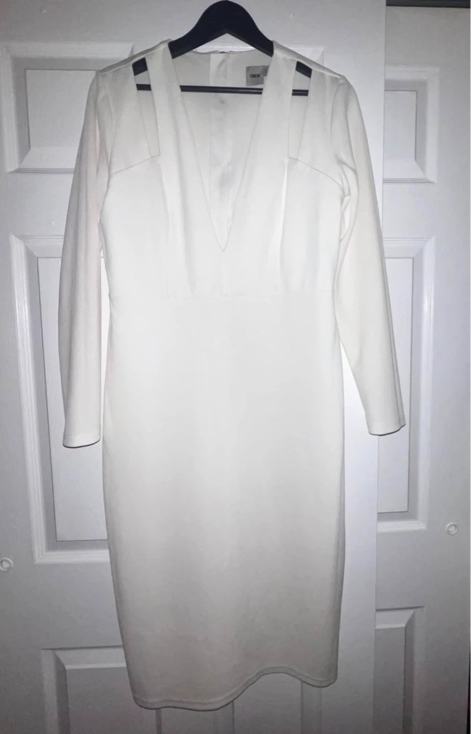 White Cocktail Dress – Long Sleeve / Special Occasion