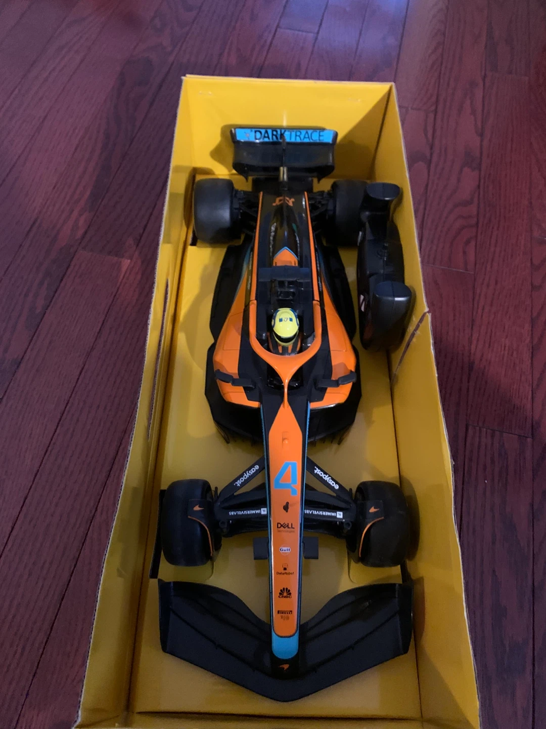1:12 McLaren F1 Remote Control Car - photo 2