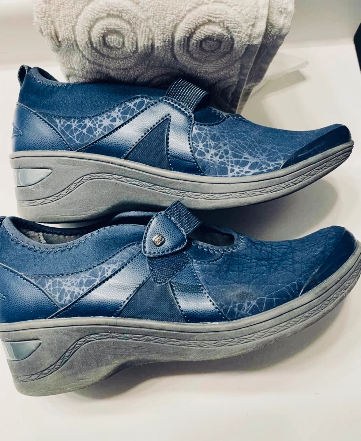 Zees Blue Mary Jane Comfort Shoes
