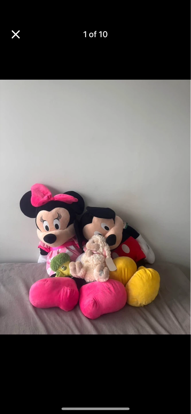 💙Worth $400💙Brand New Authentic Plushy Toys