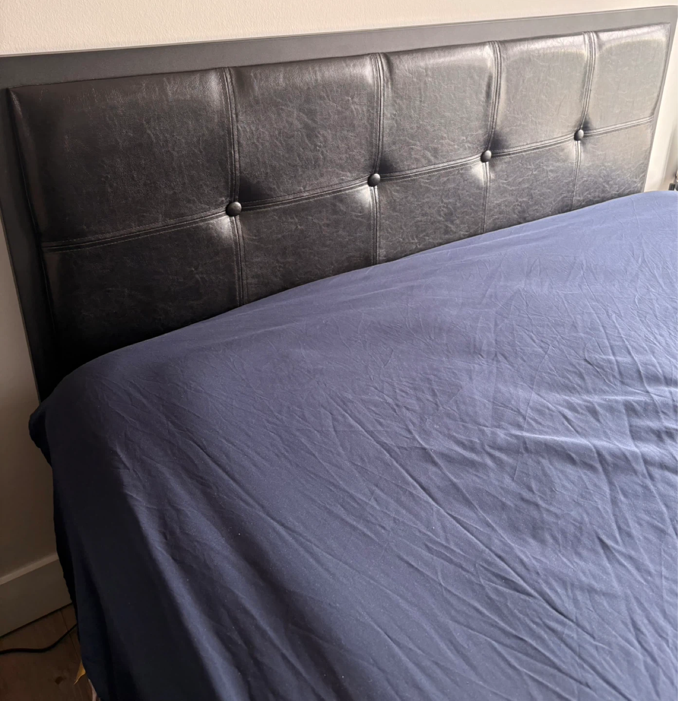 Bed Frame - Queen Size - photo 5
