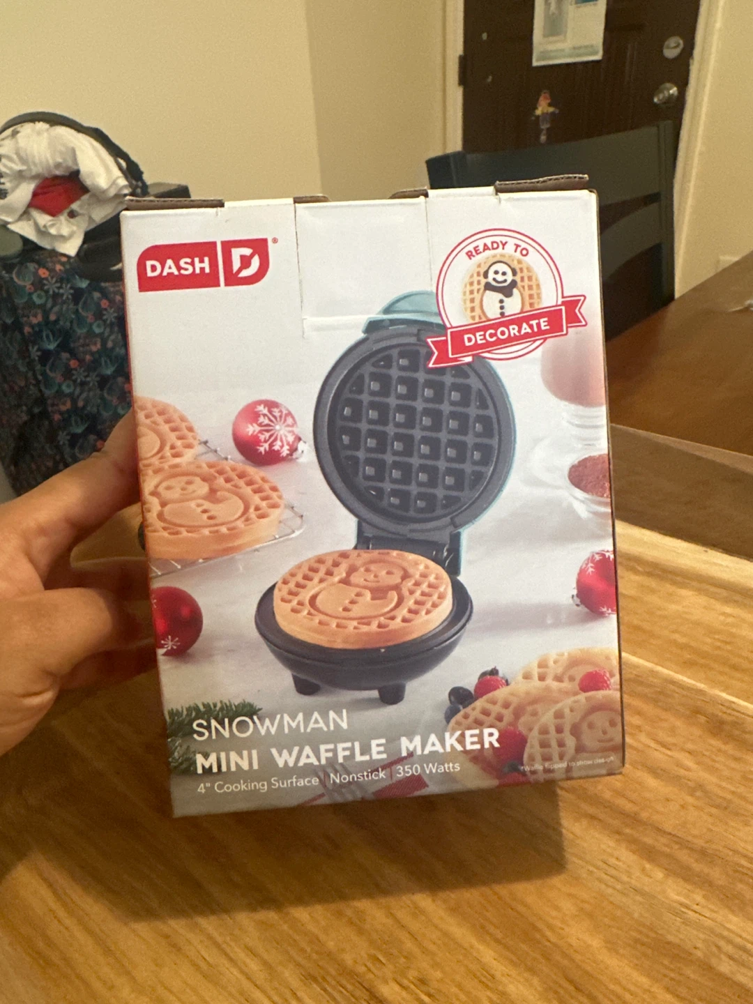 Dash Snowman Mini Waffle Maker - photo 3