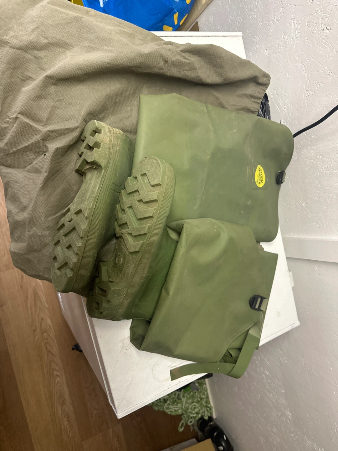 Size 10 Green Waders Boots fishing rubber boots