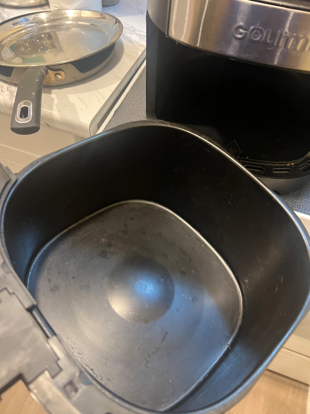 Gourmia Air Fryer - photo 2