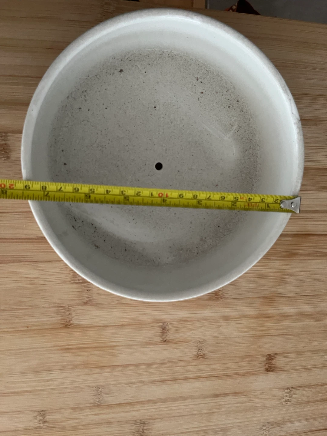 White Ceramic Plant Pot with Drainage Hole - photo 2