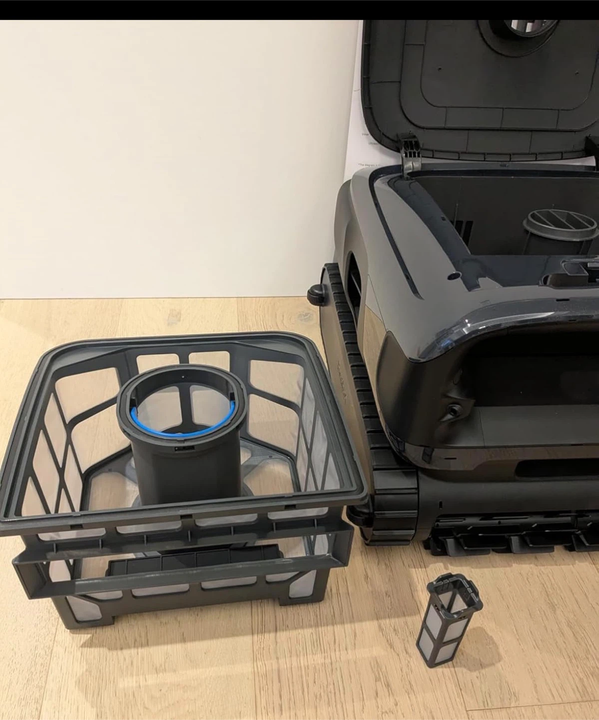 Beatbot Sora 70 Pool Vacuum Robot - photo 2