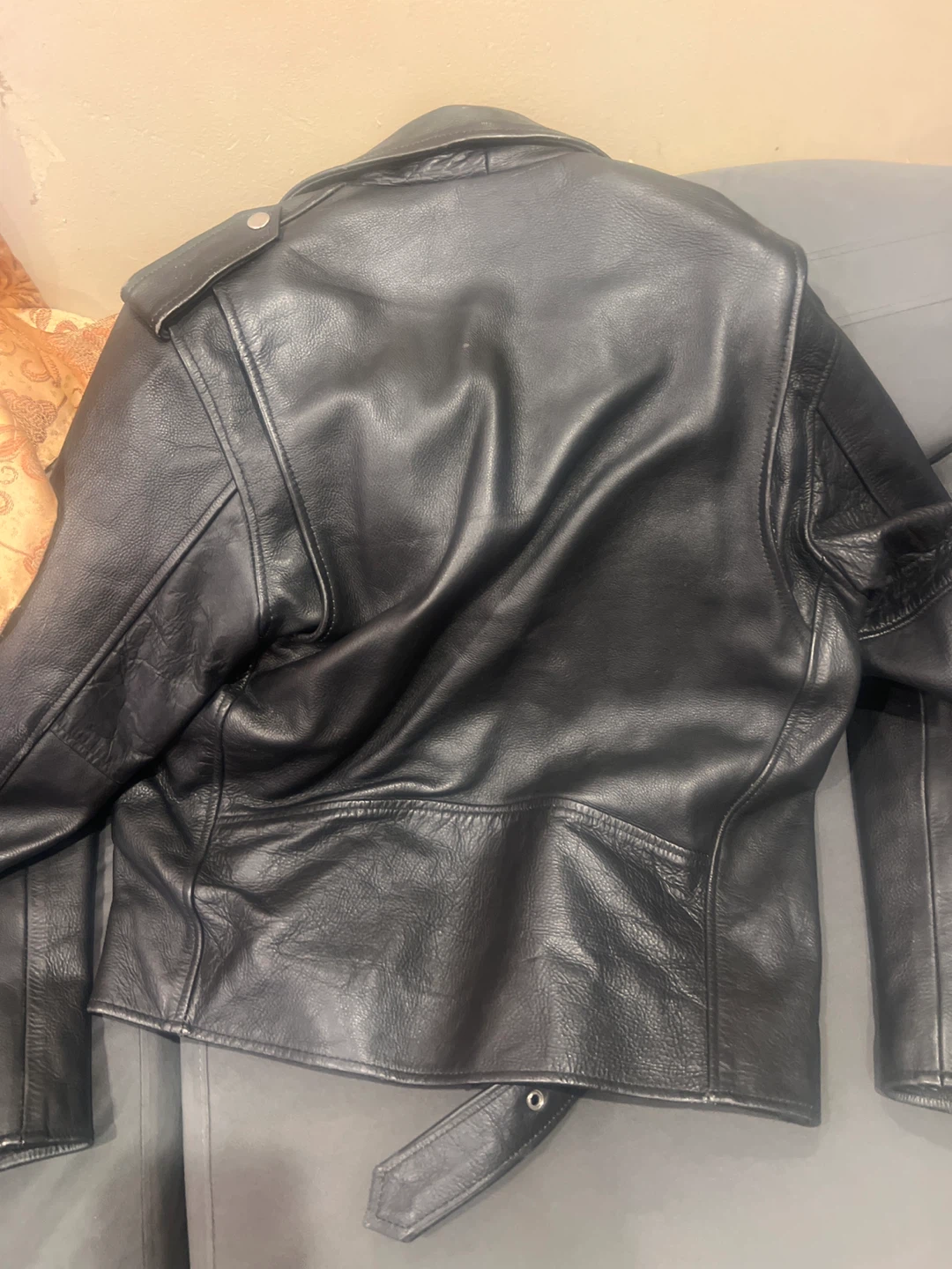 Black Leather Motorcycle Jacket - photo 2