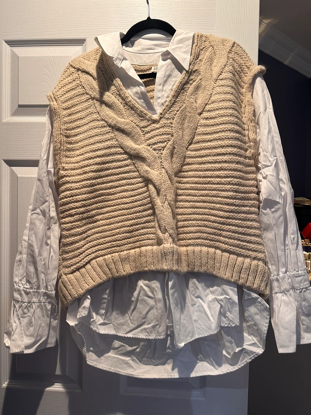 River Island Women's Knit Vest/ Shirt -Size L
